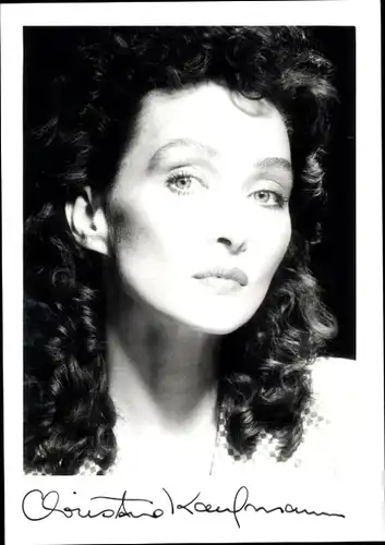 Foto Schauspielerin Christine Kaufmann, Portrait, Autogramm