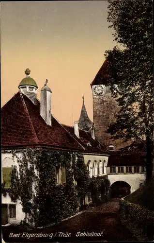 Ak Elgersburg in Thüringen, Schlosshof