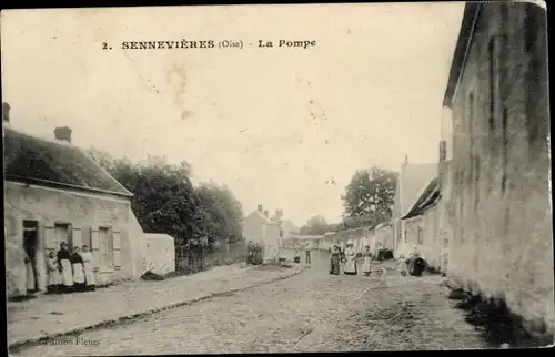 Ak Sennevières Indre et Loire, La Pompe