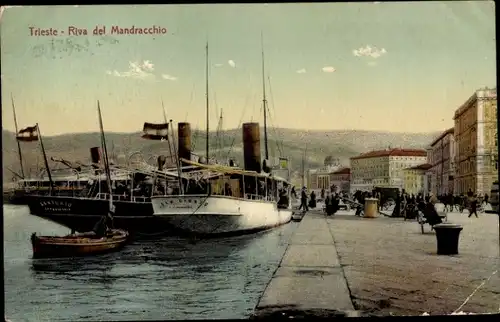 Ak Triest Trieste Friuli Venezia Giulia, Hafen, Riva del Mandracchio