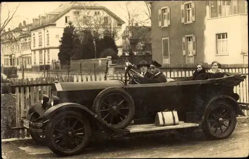 Foto Ak Offenes Automobil, Fahrer, Passagiere, Fotograf Paul Wehner, Lörrach Stetten