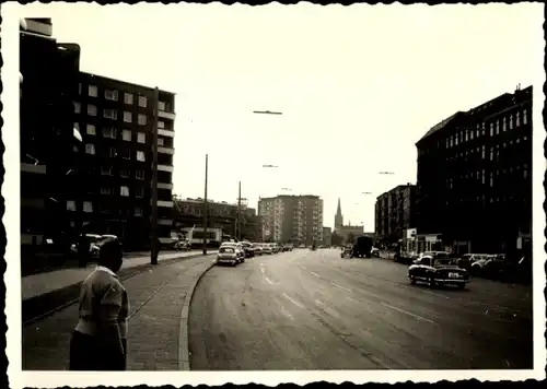 Foto Hamburg Eimsbüttel, Fruchtallee, Blick zur Christuskirche