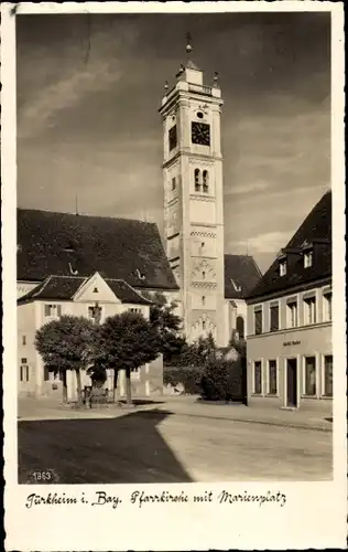 Ak Türkheim in Schwaben, Pfarrkirche, Marienplatz