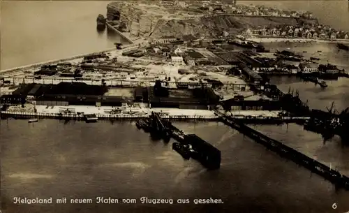 Ak Nordseeinsel Helgoland, neuer Hafen, Fliegeraufnahme