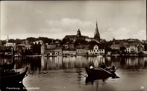 Ak Flensburg in Schleswig Holstein, Binnenhafen, Ruderboote