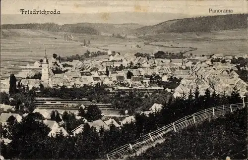 Ak Friedrichroda im Thüringer Wald, Totalansicht, Panorama