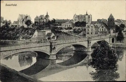 Ak Saalfeld an der Saale Thüringen, Brücke, Teilansicht