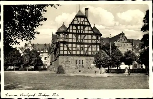 Ak Gießen Hessen, Landgraf Philipp Platz, Fachwerkhaus