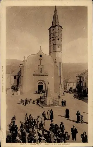 Ak Massat Ariège, Ausgang der Messe