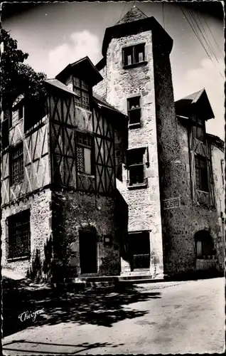 Ak Saint Bertrand de Comminges Haute Garonne, Altes Haus