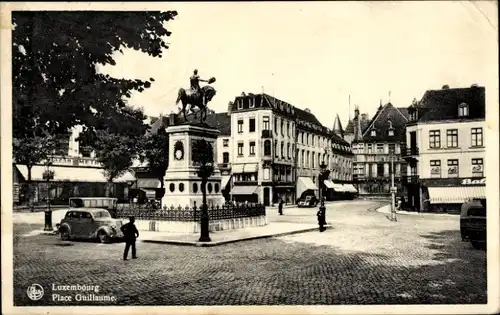 Ak Luxemburg, Place Guillaume, Denkmal