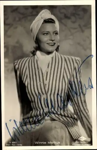 Ak Schauspielerin Winnie Markus, Portrait, Autogramm, Kopfbedeckung
