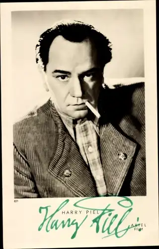 Ak Schauspieler Harry Piel, Portrait, Autogramm, Zigarette