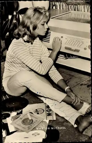 Ak Schauspielerin Marion Michael, Portrait, Autogramm, Musikbox, Schallplatten