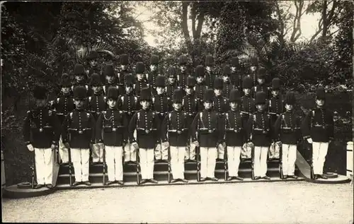 Foto Ak Deutsche Soldaten in Uniformen, Gruppenbild, Kaiserzeit