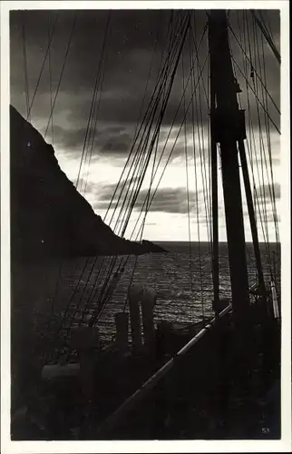 Ak Nordkap Mageroya Norwegen, Abendstimmung auf der Insel, Schiff