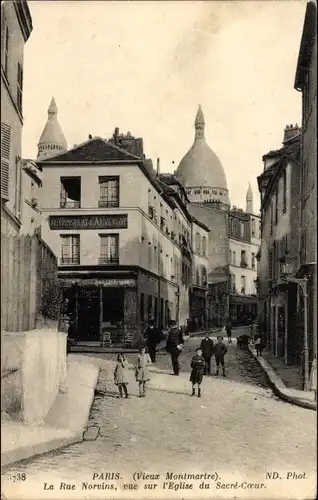 Ak Paris XVIII Montmartre, Rue Norvins, Blick auf die Kirche Sacré-Coeur