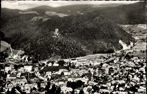 Ak Waldkirch im Elztal Breisgau Schwarzwald, Luftaufnahme mit der Kostelburg