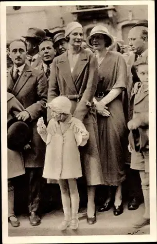 Ak Astrid von Schweden, Königin von Belgien, Prinzessin Josephine Charlotte