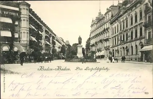 Ak Baden Baden, Hotel Victoria am Leopoldsplatz mit Geschäften