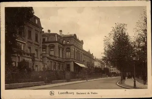 Ak Luxemburg Luxembourg, Boulevard zum Viadukt