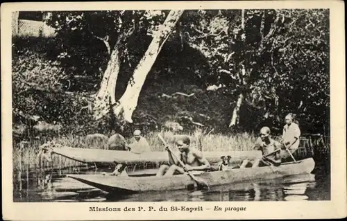 Ak Missions des P. P. du St. Esprit, en pirogue