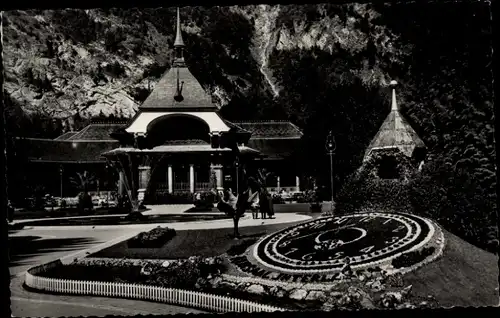 Ak Interlaken Kanton Bern Schweiz, Blumenuhr am Kursaal