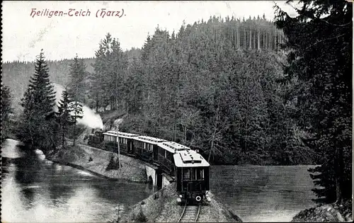 Ak Gernrode Quedlinburg im Harz, Eisenbahn auf dem Heiligen Teich, Stausee, Dampflok