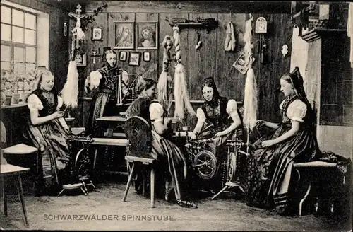 Ak Schwarzwälder Spinnstube, Trachten