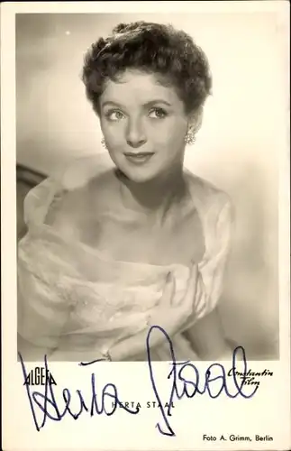 Ak Schauspielerin Herta Staal, Portrait, Autogramm, Bezauberndes Fräulein