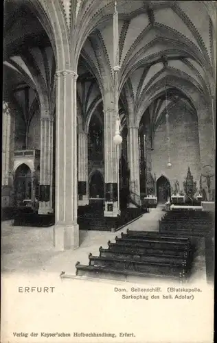 Ak Erfurt in Thüringen, Dom, Seitenschiff, Blutskapelle, Sarkophag des heil. Adolar