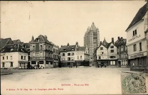 Ak Noyon Oise, Place aux Bles