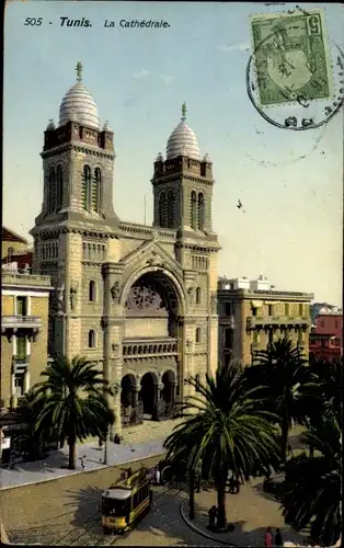 Ak Tunis Tunesien, La Cathedrale, Straßenpartie mit Blick auf Kathedrale