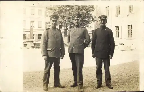 Foto Ak Mannheim in Baden, Gruppenbild, Soldaten