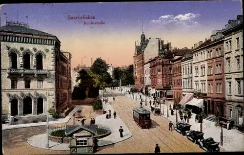 Ak Saarbrücken im Saarland, Blick in die Reichsstraße, Café, Straßenbahn