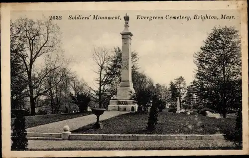 Ak Brighton Boston Massachusetts USA, Soldatendenkmal, Evergreen Cemetry