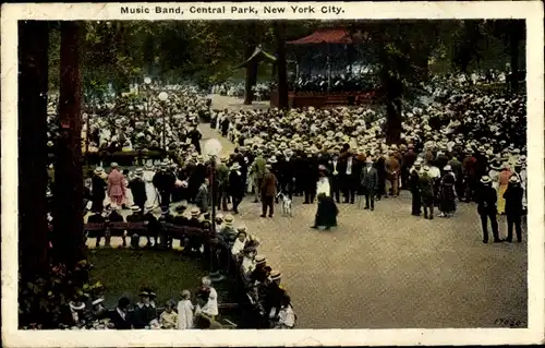 Ak New York City USA, Music Band, Central Park, Besucher