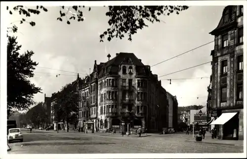 Ak Saarbrücken im Saarland, Straßenpartie