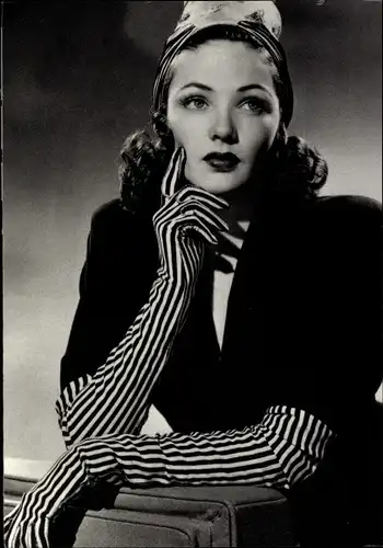 Ak Schauspielerin Gene Tierney, Portrait, 1942