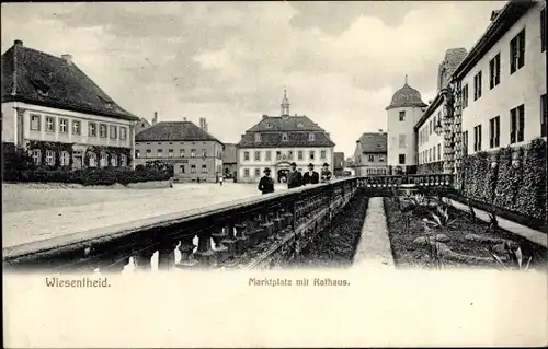Ak Wiesentheid in Unterfranken, Marktplatz mit Rathaus