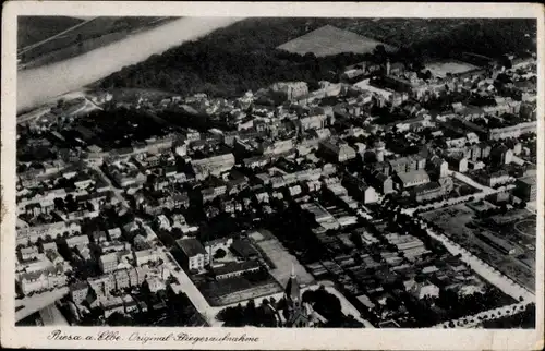 Ak Riesa an der Elbe Sachsen, Fliegeraufnahme, Kirche, Wasserturm