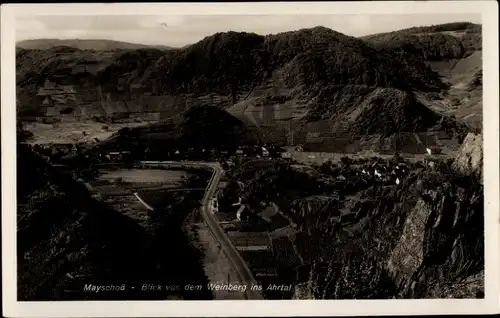 Ak Mayschoß an der Ahr, Blick vom Weinberg ins Ahrtal