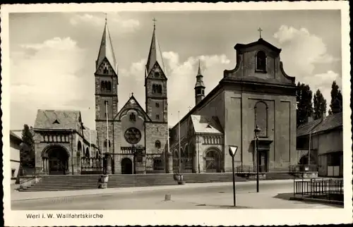 Ak Werl in Westfalen, Wallfahrtskirche, Straßenansicht