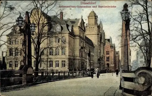 Ak Düsseldorf am Rhein, Hohenzollerngymnasium und Bastionbrücke