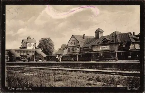 Ak Rotenburg an der Wümme, Bahnhof, Gleisseite