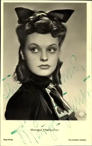 Ak Schauspielerin Margot Hielscher, Portrait, Autogramm