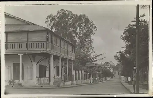 Foto Ak Santa Cruz de La Palma Kanarische Inseln, Straßenpartie, Wohnhaus