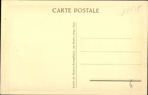 Ak Samkita Gabun, Die Katechetenschüler bauen ihre Hütte