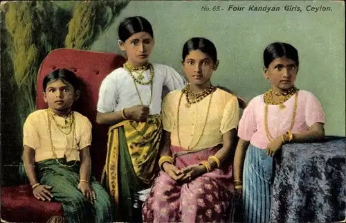 Ak Ceylon Sri Lanka, Vier Kandyan-Mädchen