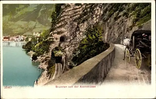 Ak Brunnen Flüelen Kt. Schwyz, Axenstraße, Kutsche, Felsen, See